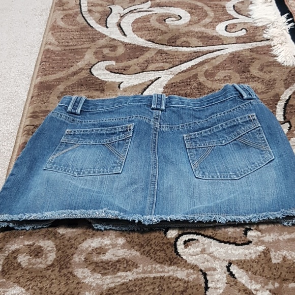 Old Navy mini jeans skirt size 4 - Picture 4 of 4